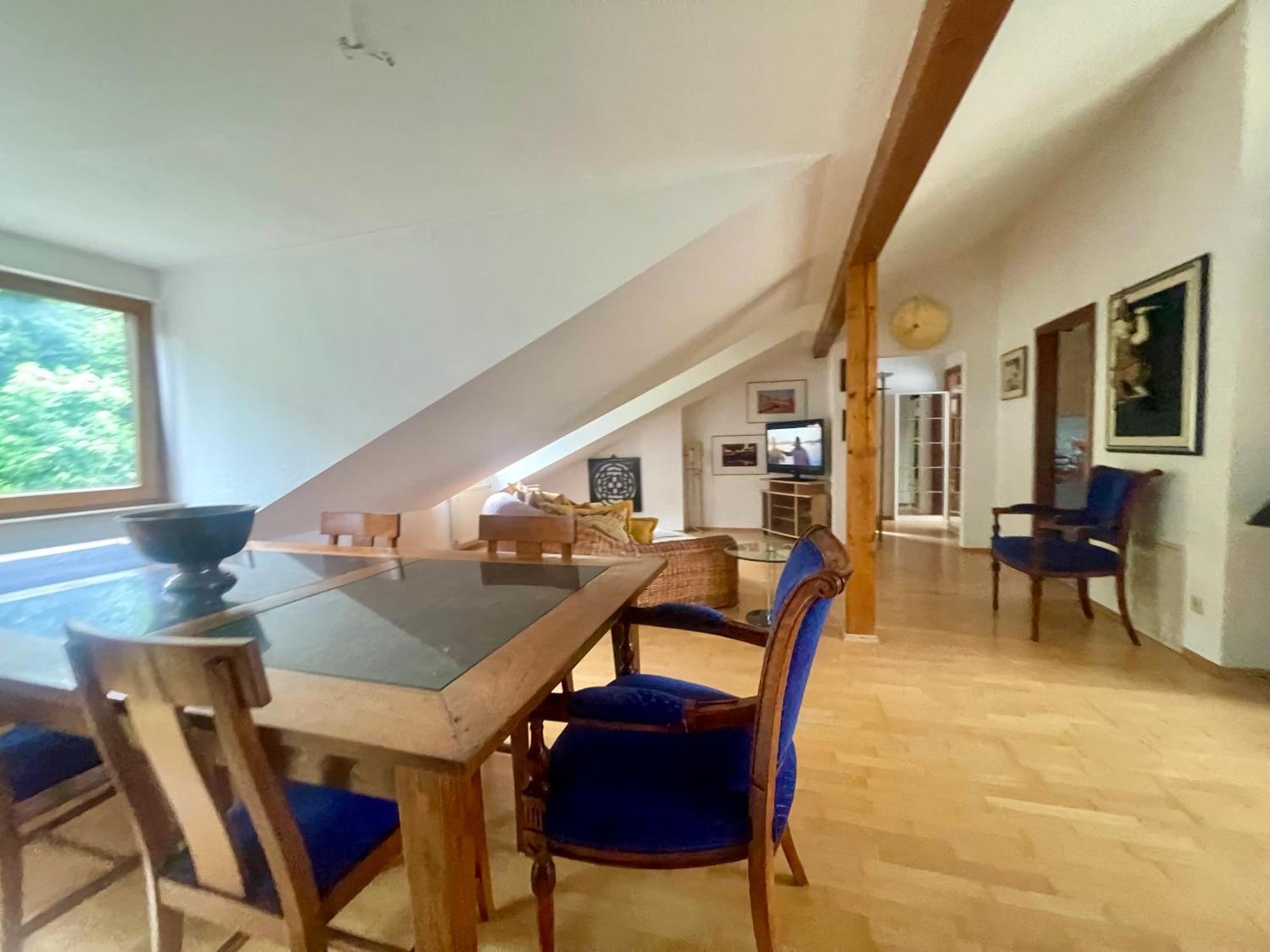 Wunderschoenes Grosses 3 Zimmer Apartament Zentrum Goldstadt Familienfreundlich Mit Garage 普福尔茨海姆 外观 照片
