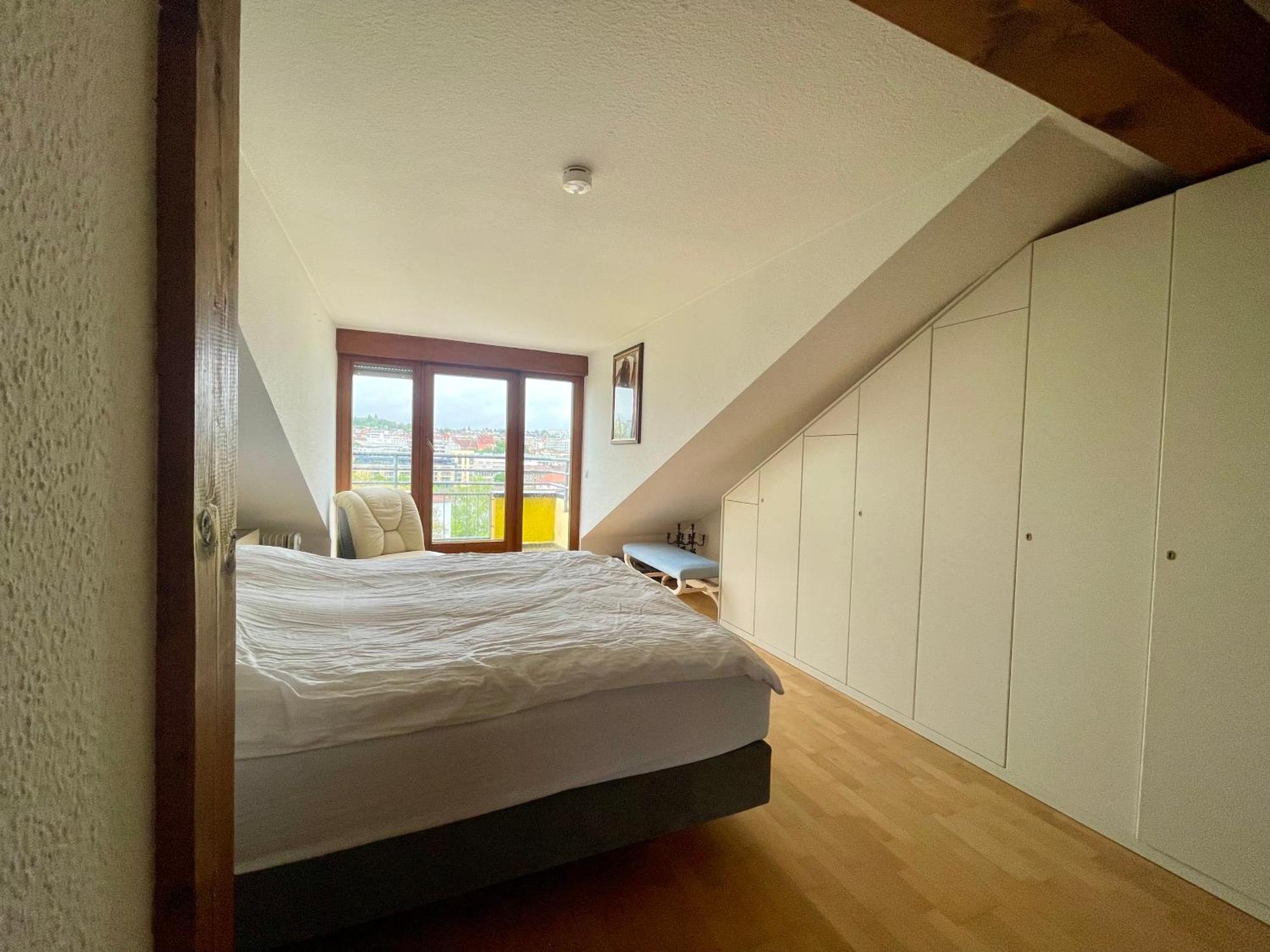 Wunderschoenes Grosses 3 Zimmer Apartament Zentrum Goldstadt Familienfreundlich Mit Garage 普福尔茨海姆 外观 照片