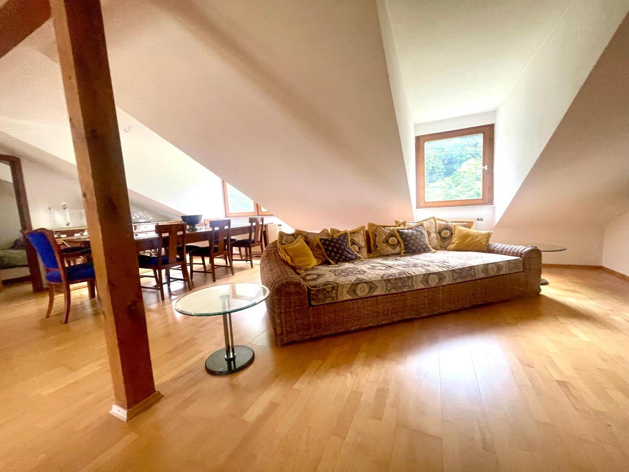 Wunderschoenes Grosses 3 Zimmer Apartament Zentrum Goldstadt Familienfreundlich Mit Garage 普福尔茨海姆 外观 照片