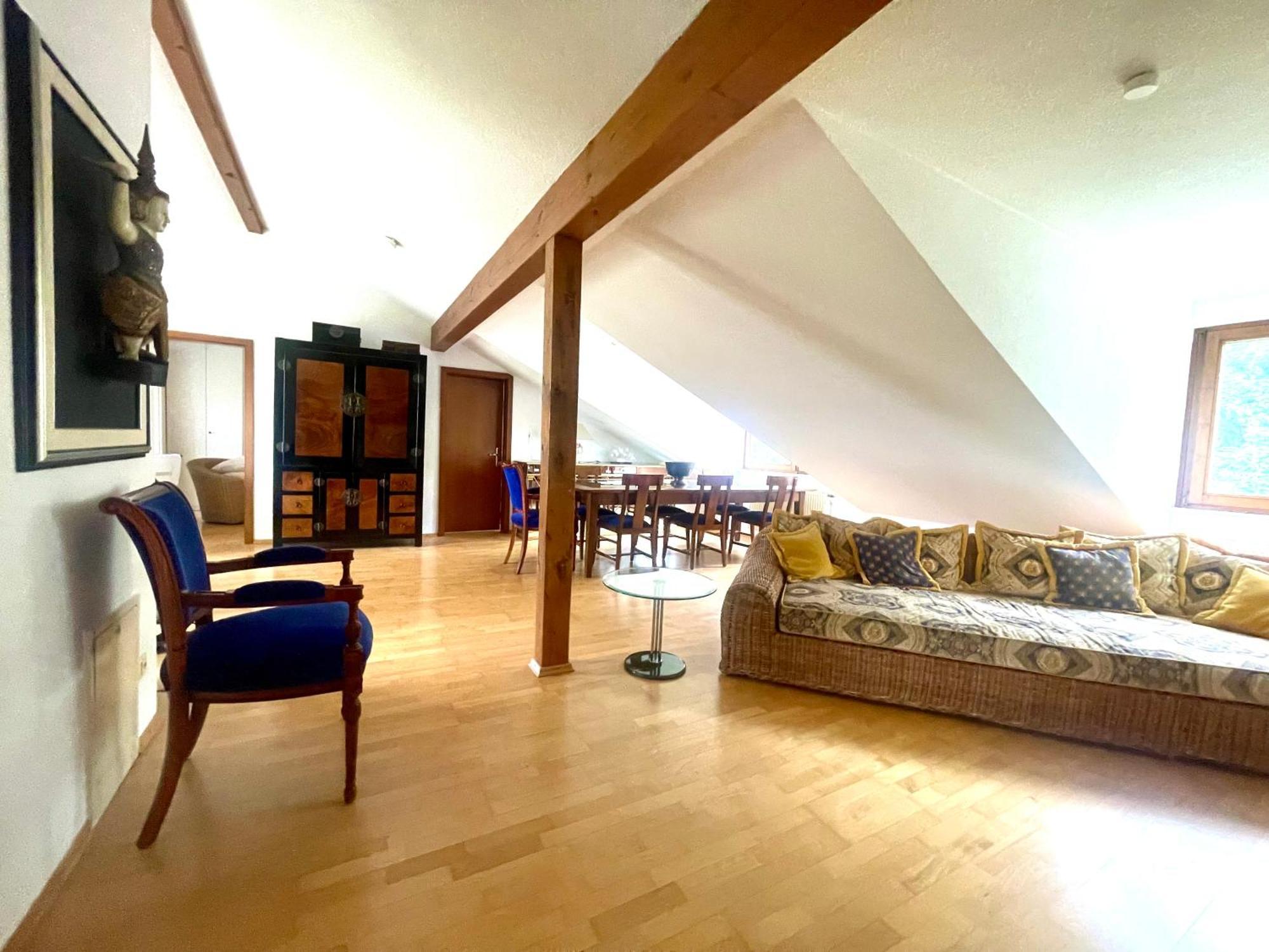 Wunderschoenes Grosses 3 Zimmer Apartament Zentrum Goldstadt Familienfreundlich Mit Garage 普福尔茨海姆 外观 照片