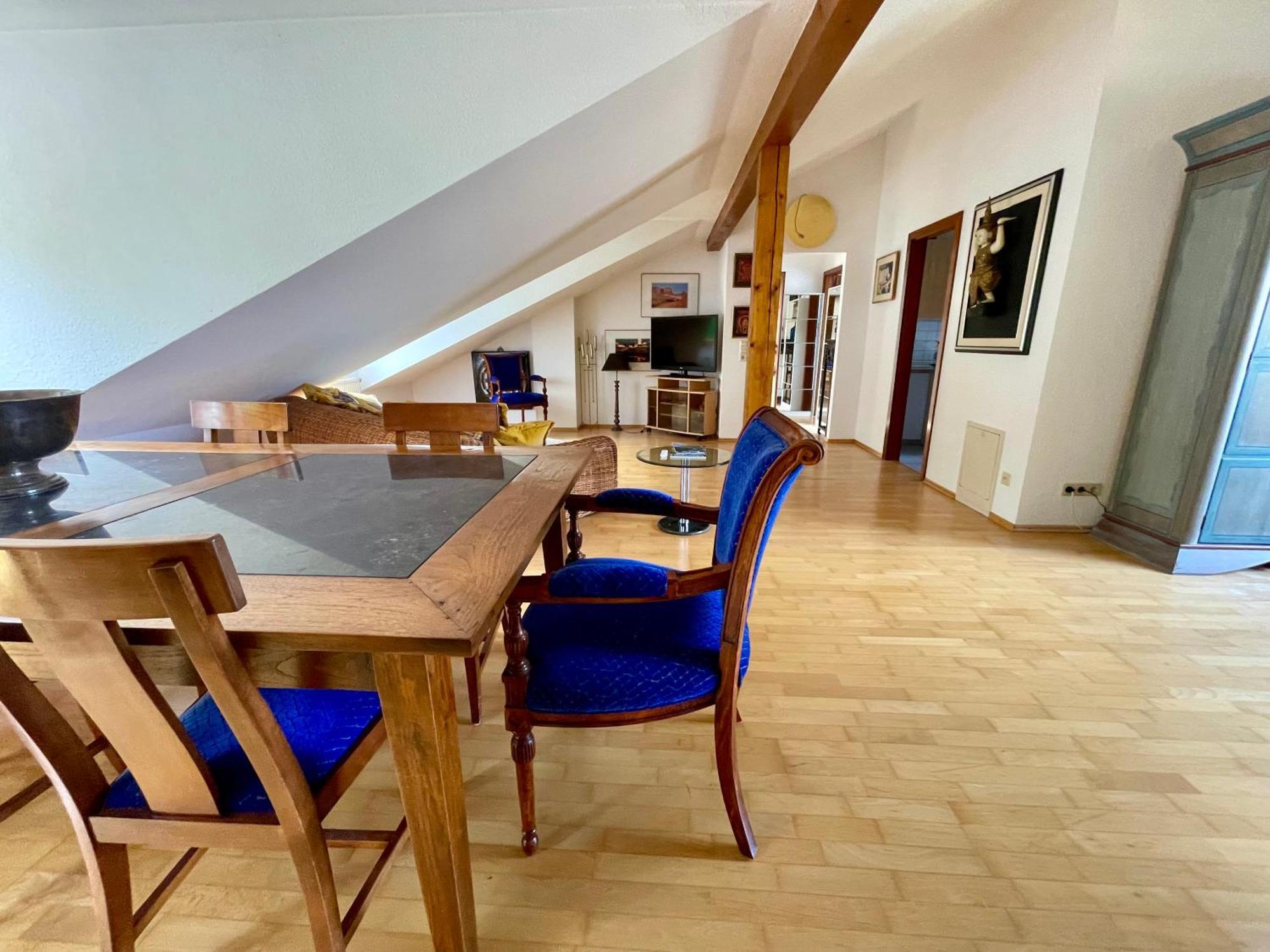 Wunderschoenes Grosses 3 Zimmer Apartament Zentrum Goldstadt Familienfreundlich Mit Garage 普福尔茨海姆 外观 照片