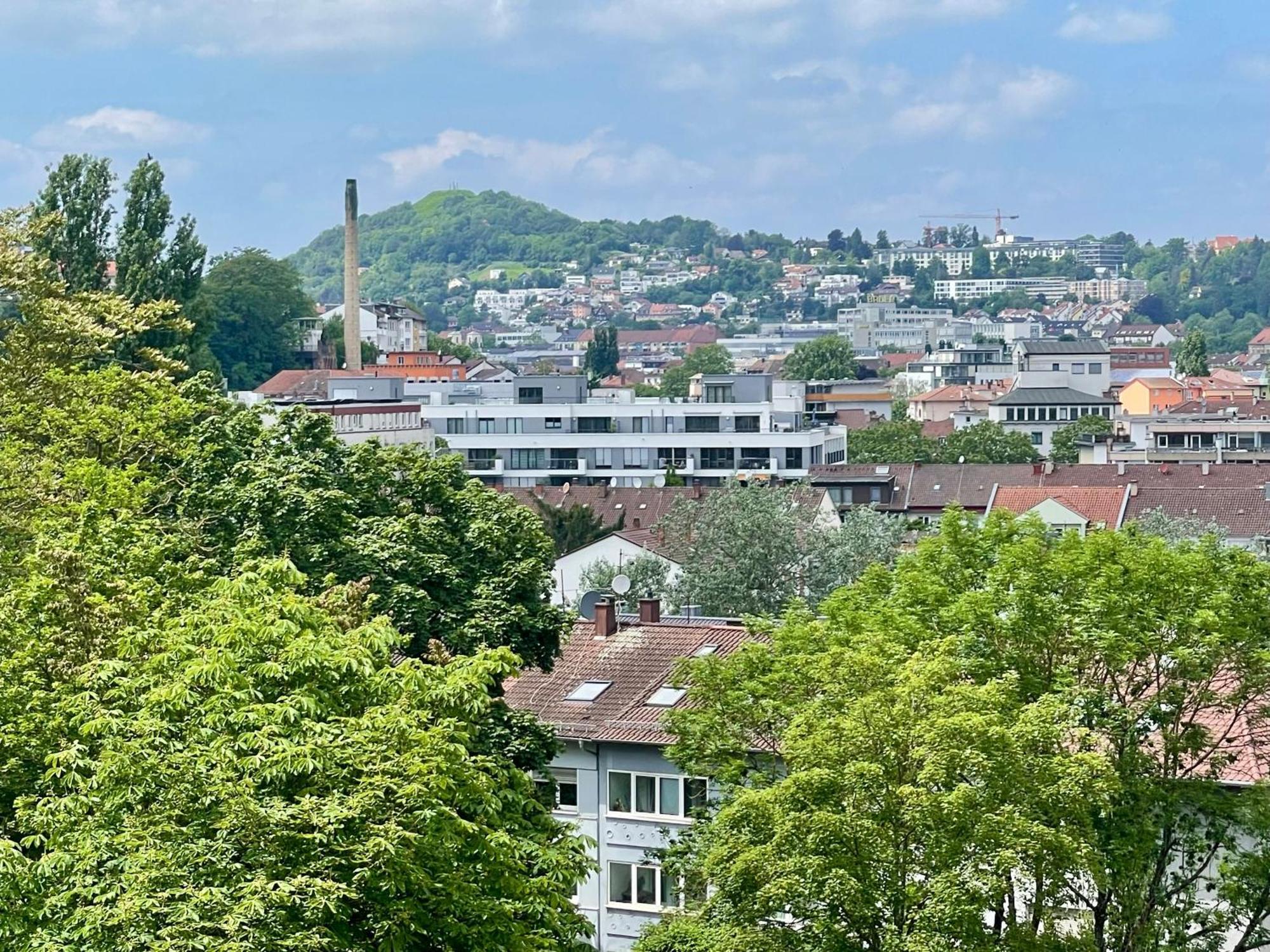 Wunderschoenes Grosses 3 Zimmer Apartament Zentrum Goldstadt Familienfreundlich Mit Garage 普福尔茨海姆 外观 照片